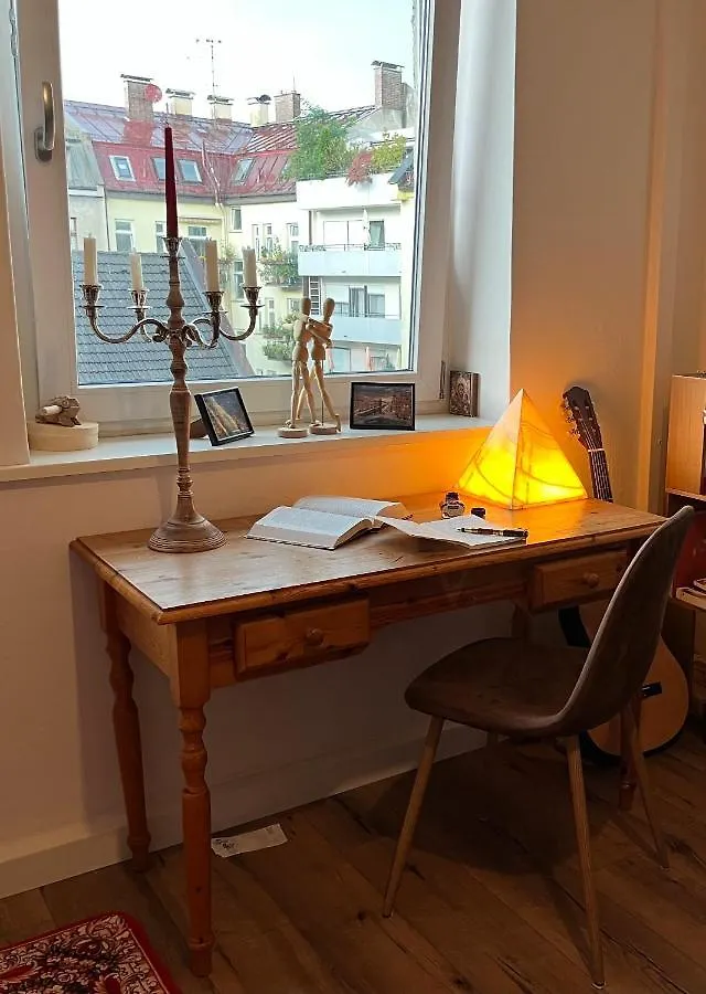 Samowar Single Bed In A Shared Room For 2 Persons München Deutschland
